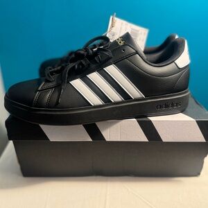Adidas Men's Black Sneakers with White Stripes. New with tags and original box